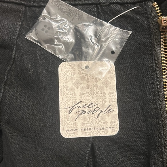 Free People Skirt NWT - Picture 2 of 4